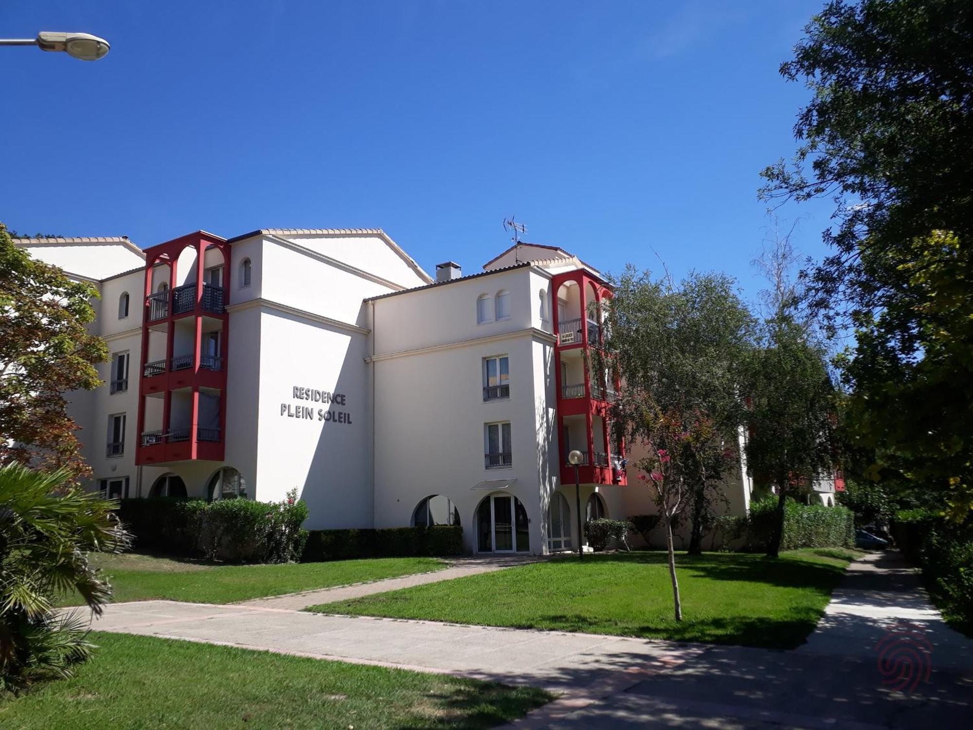 Studio Renove Avec Balcon, Animaux Acceptes, Wifi, A 650M Des Thermes - Fr-1-451-92 Lamalou-les-Bains Exterior photo